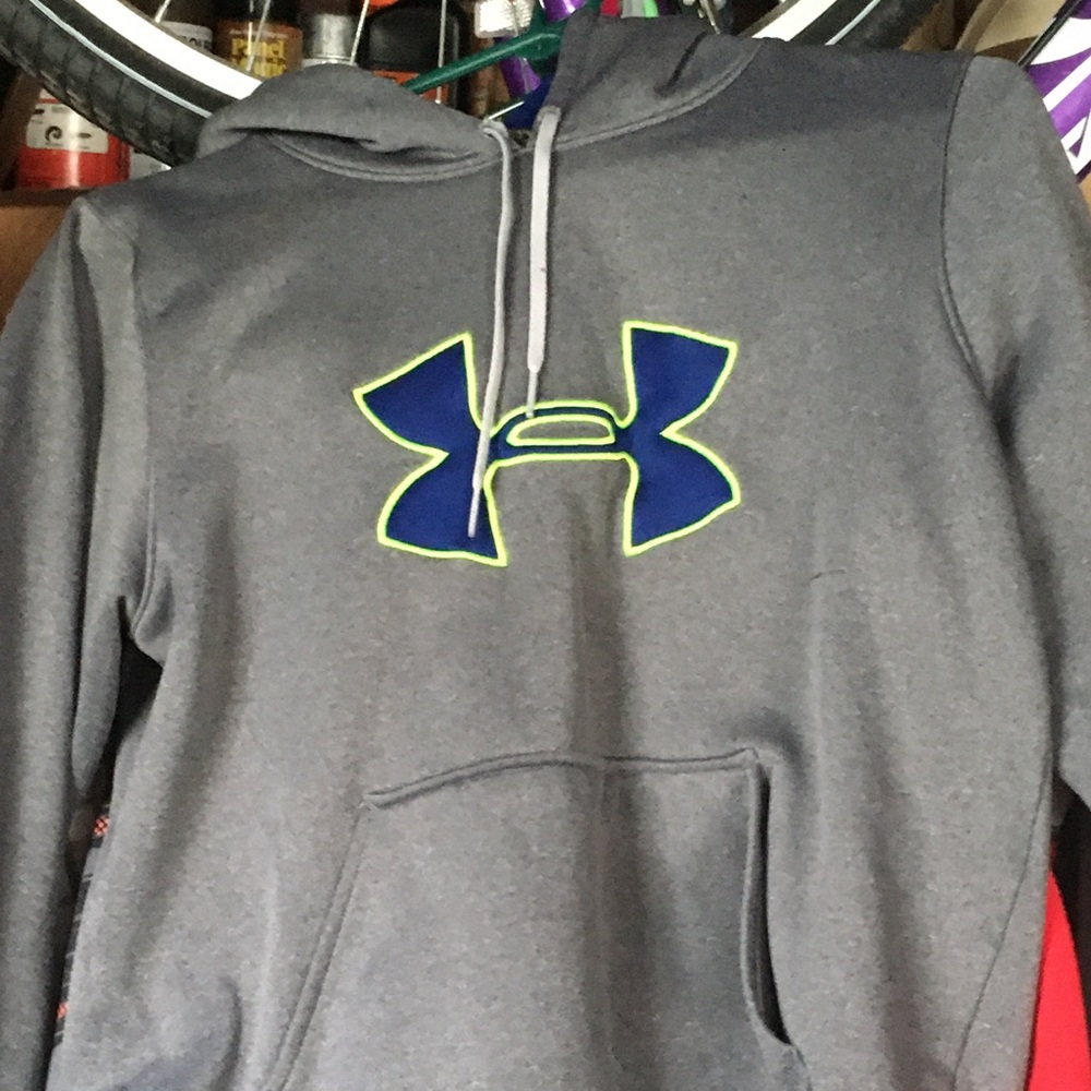 Boys Under armour hoodie